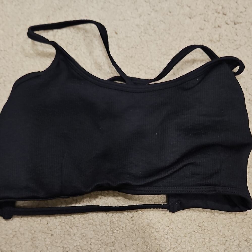 Zenana Strappy Ribbed Padded Bralette – Black, Small